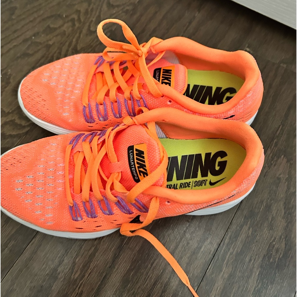 Womens Nike Sneakers, Neon/bright Orange, womens size 6